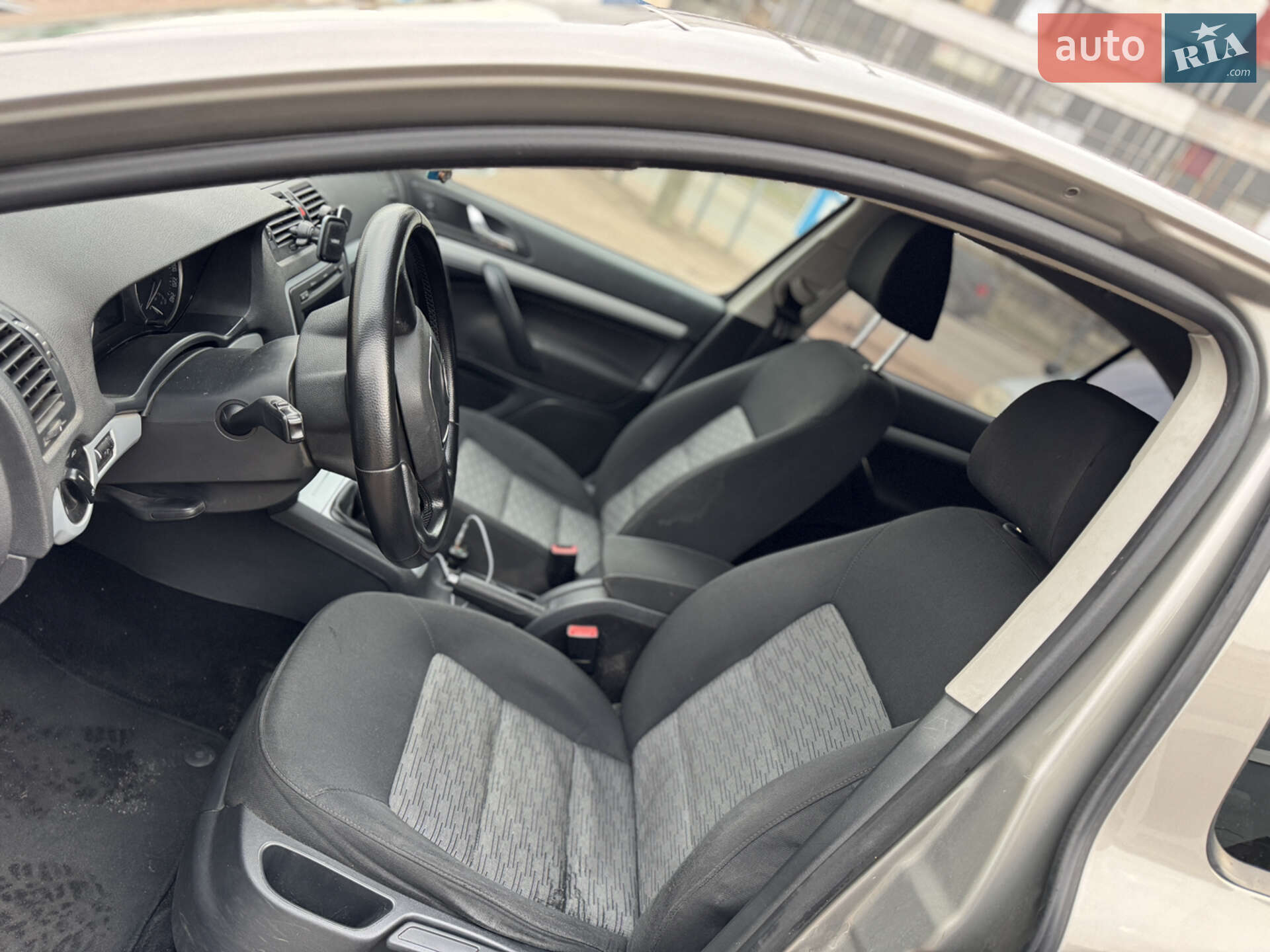 Skoda Octavia 2010 VIN TMBCT61Z3B2046921 фото оголошення 17 з 20