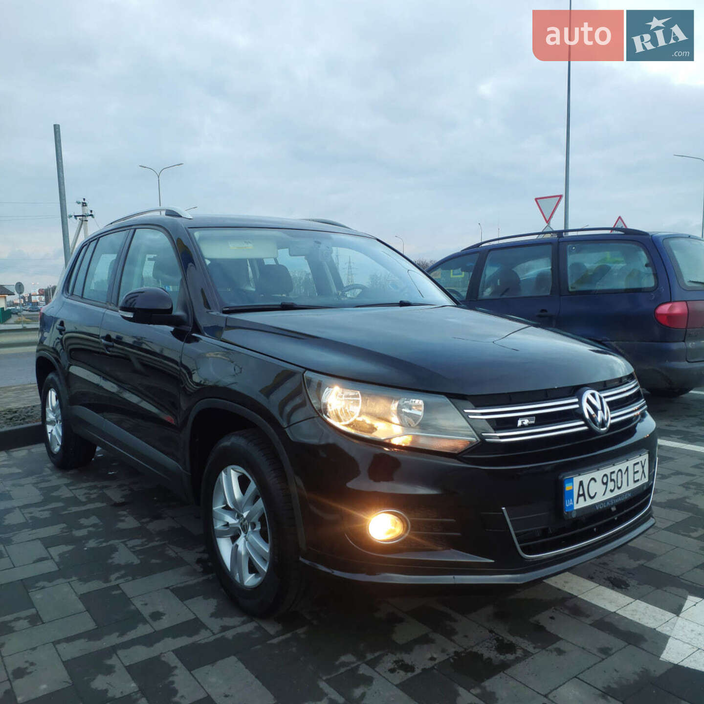 Volkswagen Tiguan 2013 VIN WVGAV3AX2DW600312 фото оголошення 13 з 28