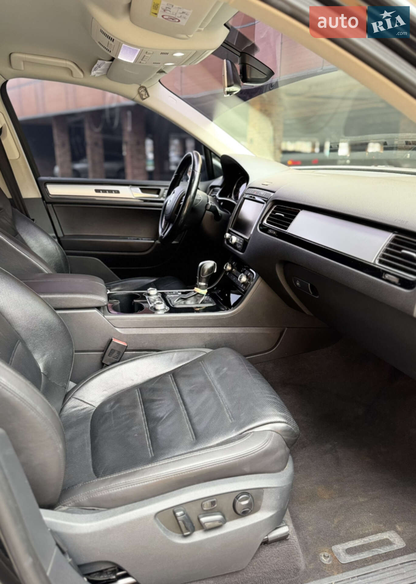 Volkswagen Touareg 2015 VIN WVGZZZ7PZFD014953 фото оголошення 8 з 9