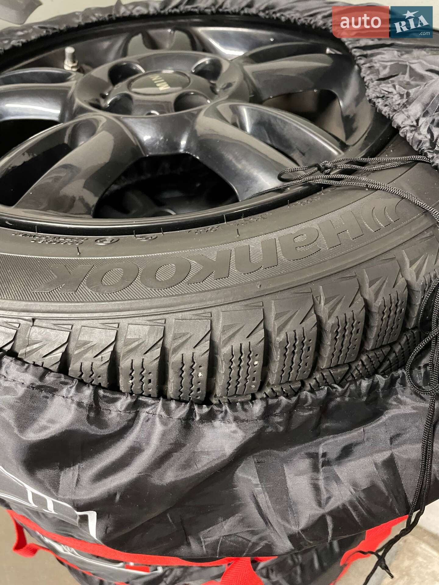 MINI Cooper 2013 VIN WMWSU3C51DT687965 фото оголошення 17 з 19