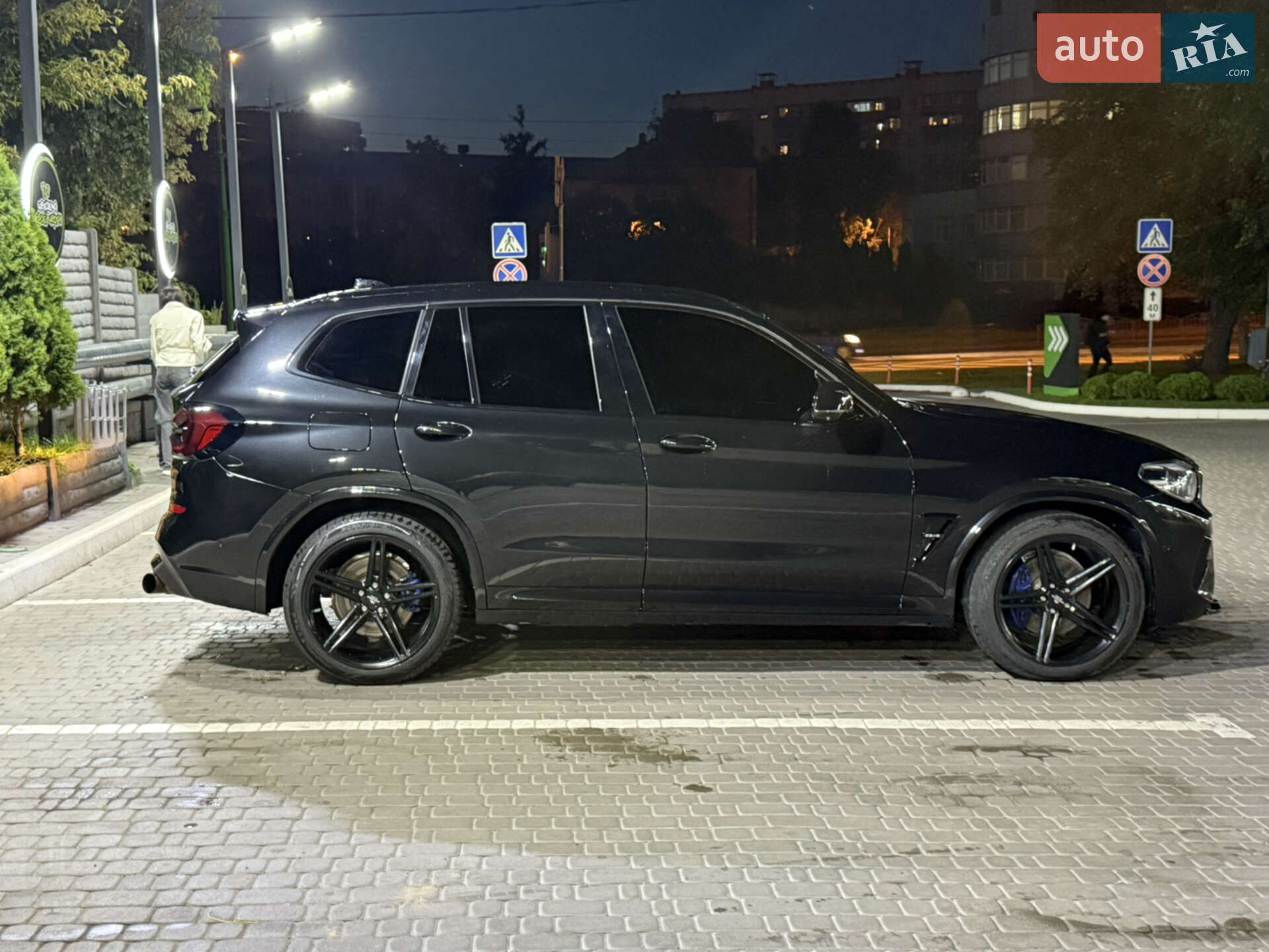 BMW X3 2019 VIN 5UXTY9C00L9B70494 фото оголошення 3 з 14