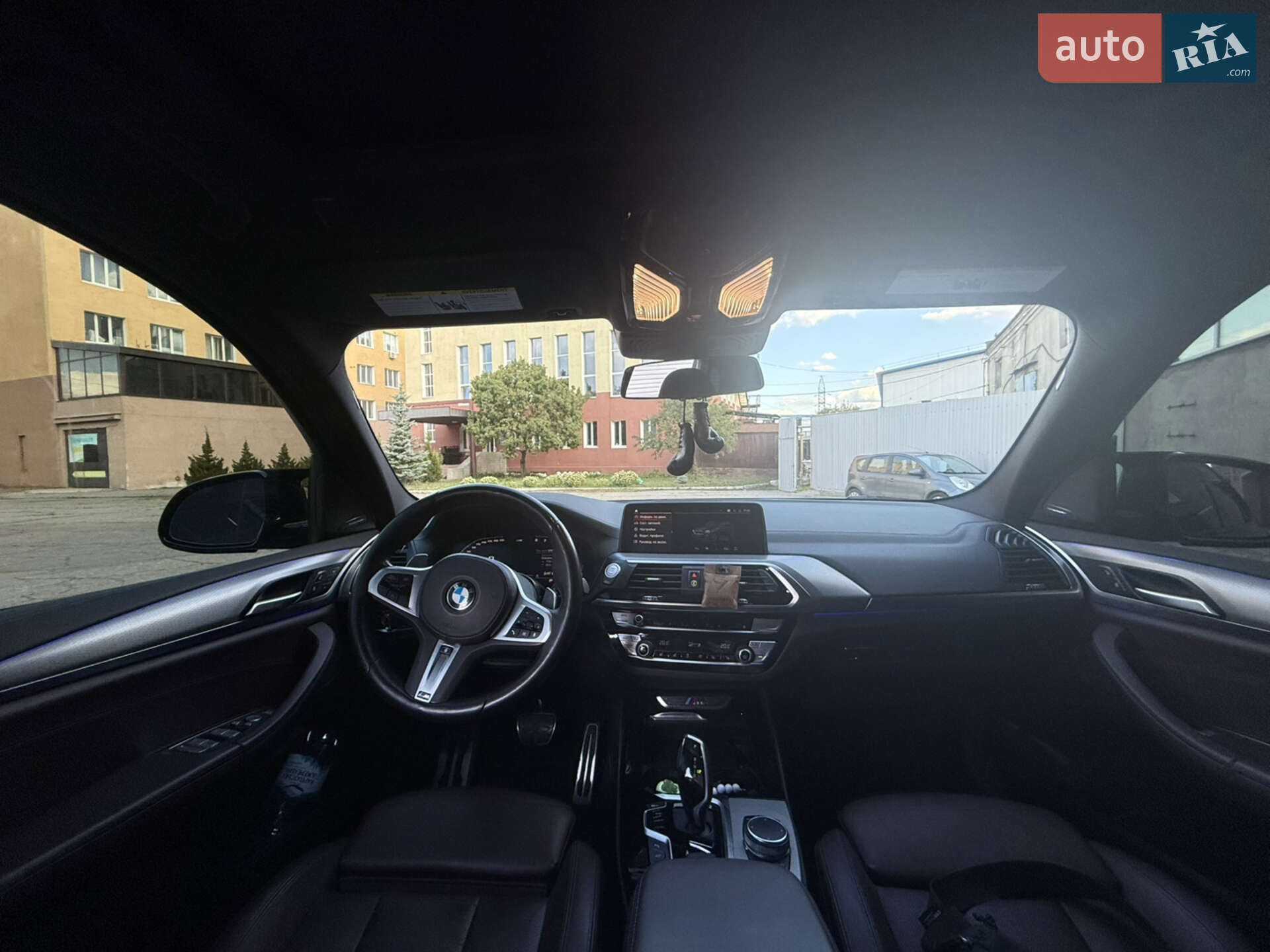 BMW X3 2019 VIN 5UXTY9C00L9B70494 фото оголошення 10 з 14