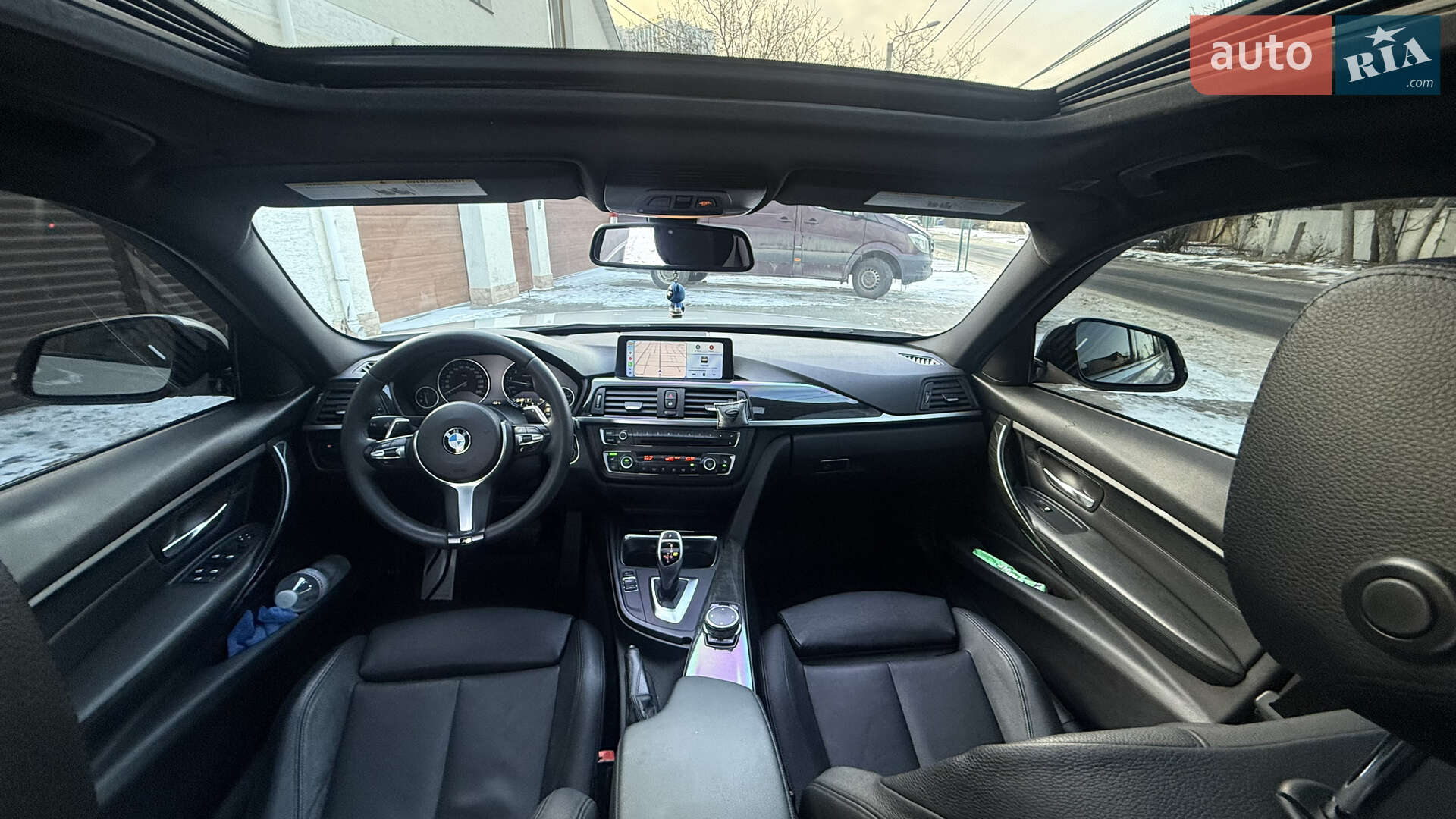 BMW 3 Series 2015 VIN WBA3B3G50FNT18297 фото оголошення 12 з 28