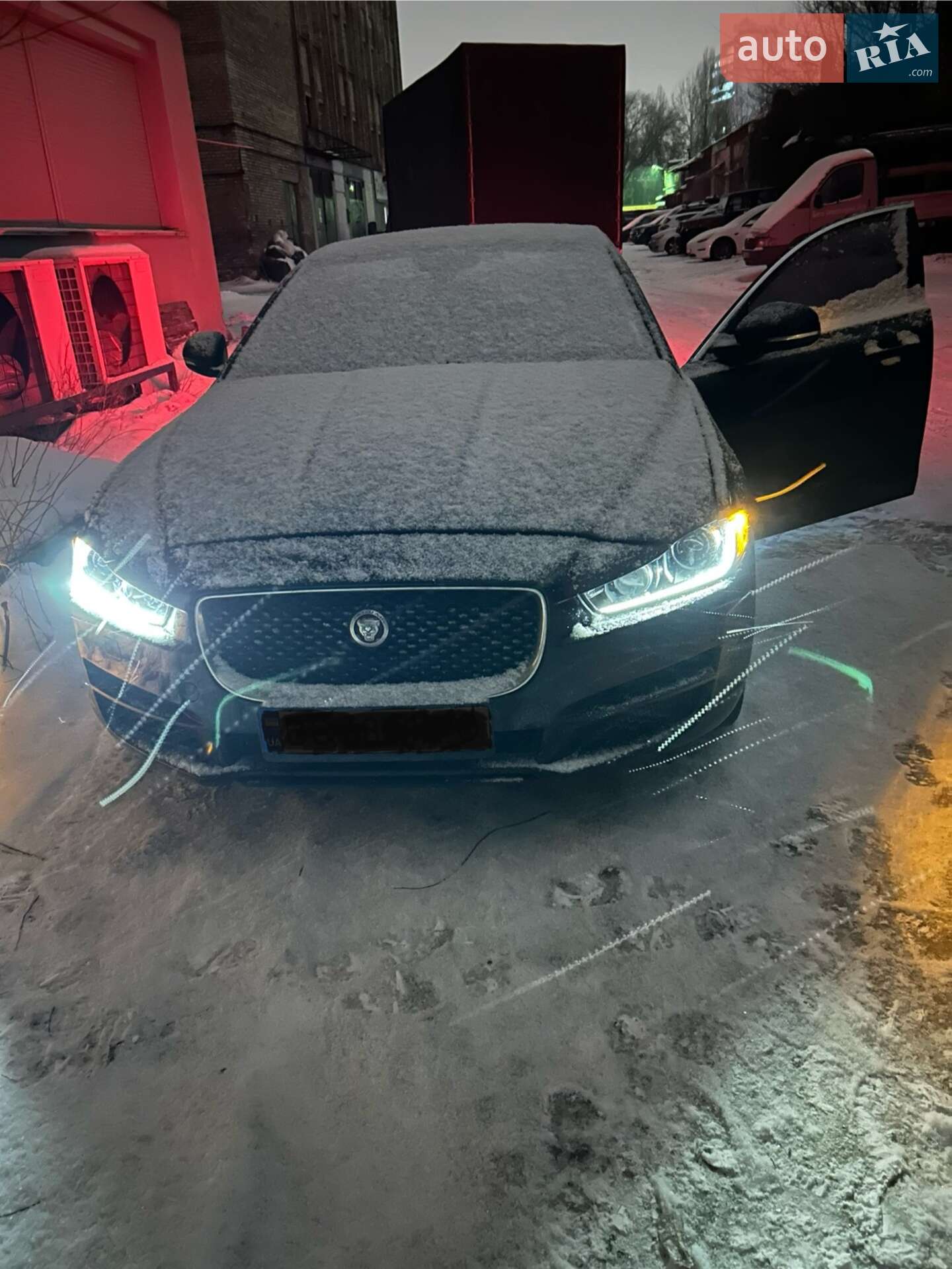 Jaguar XE 2018 VIN SAJAK4GX1JCP40148 фото оголошення 2 з 32