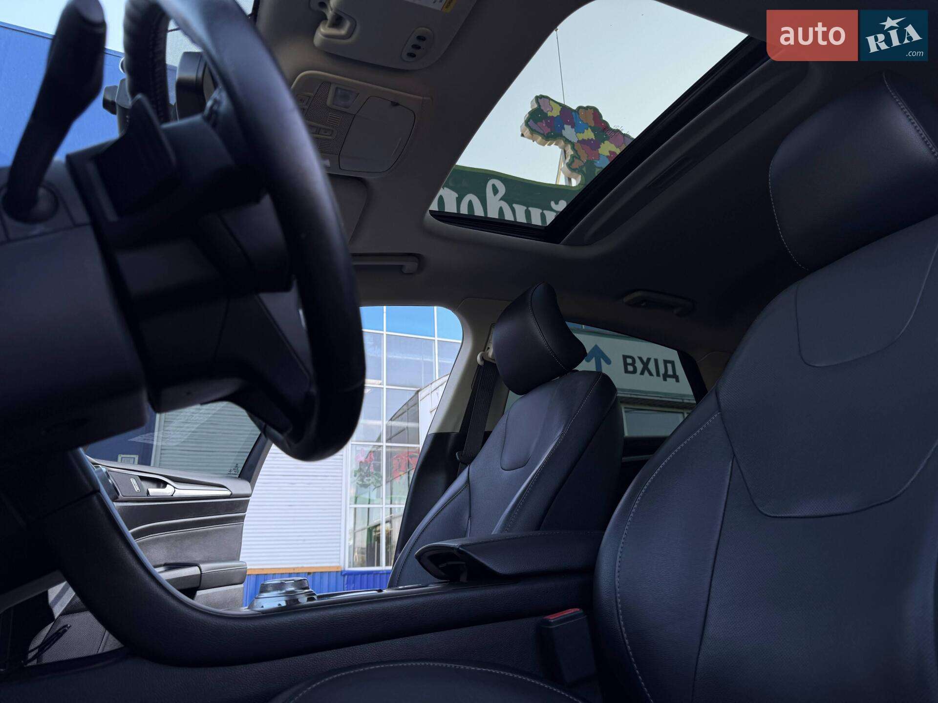 Ford Fusion 2017 VIN 3FA6P0K9XHR413840 фото оголошення 28 з 45