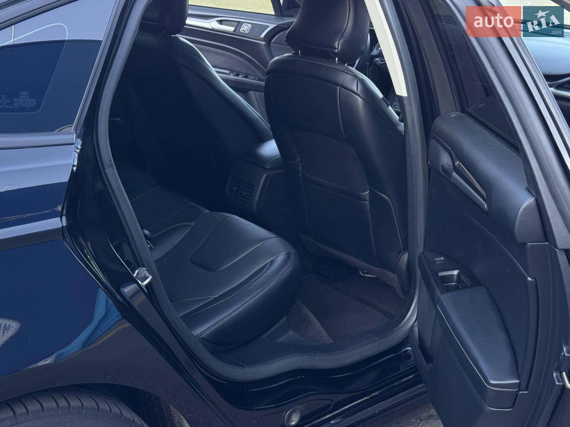 Ford Fusion 2017 VIN 3FA6P0K9XHR413840 фото оголошення 29 з 45