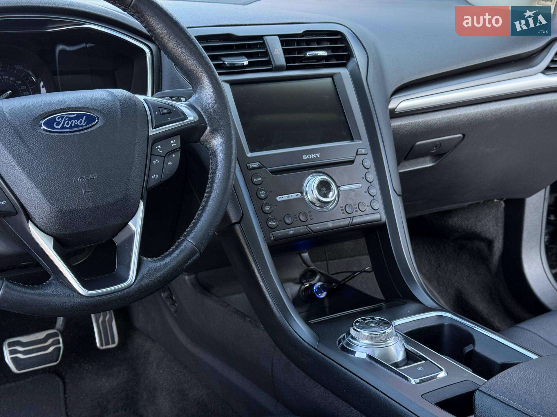 Ford Fusion 2017 VIN 3FA6P0K9XHR413840 фото оголошення 35 з 45