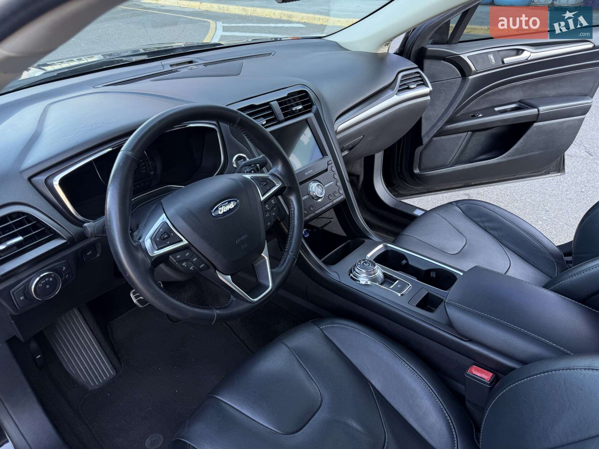 Ford Fusion 2017 VIN 3FA6P0K9XHR413840 фото оголошення 37 з 45