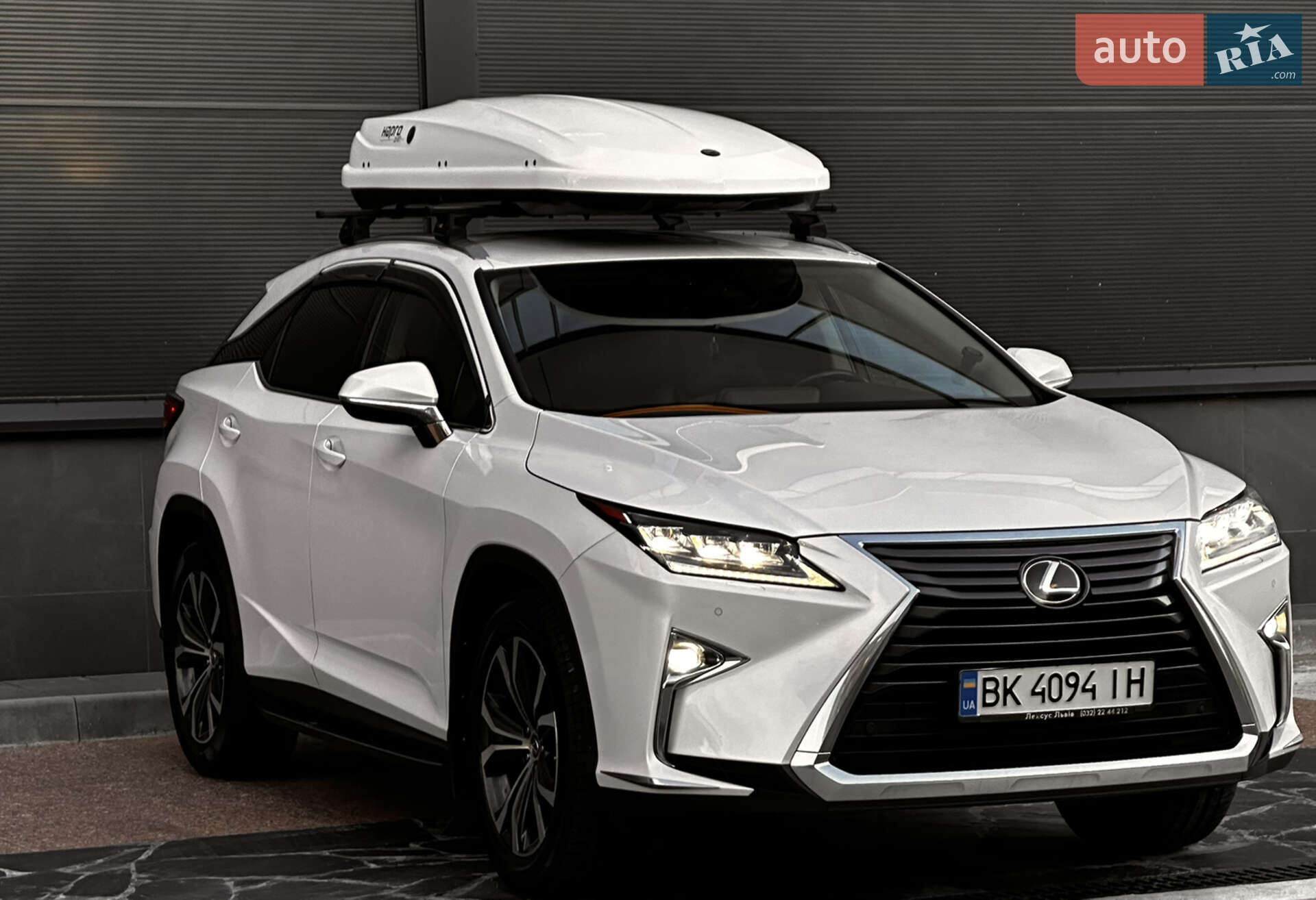 Lexus RX 2018 VIN JTJBAMCA302048207 фото оголошення 16 з 44