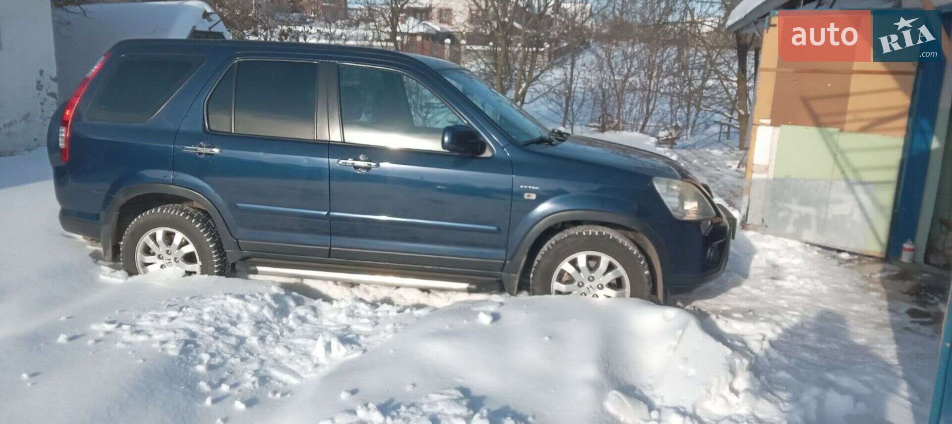 Honda CR-V 2004 VIN SHSRD87605U305302 фото оголошення 3 з 9