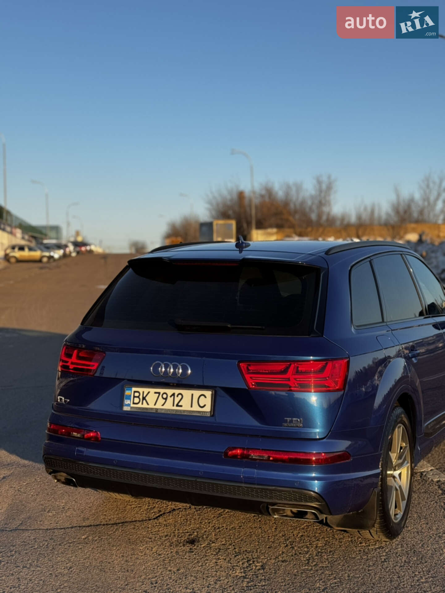 Audi Q7 2017 VIN WAUZZZ4M4HD036905 фото оголошення 9 з 72