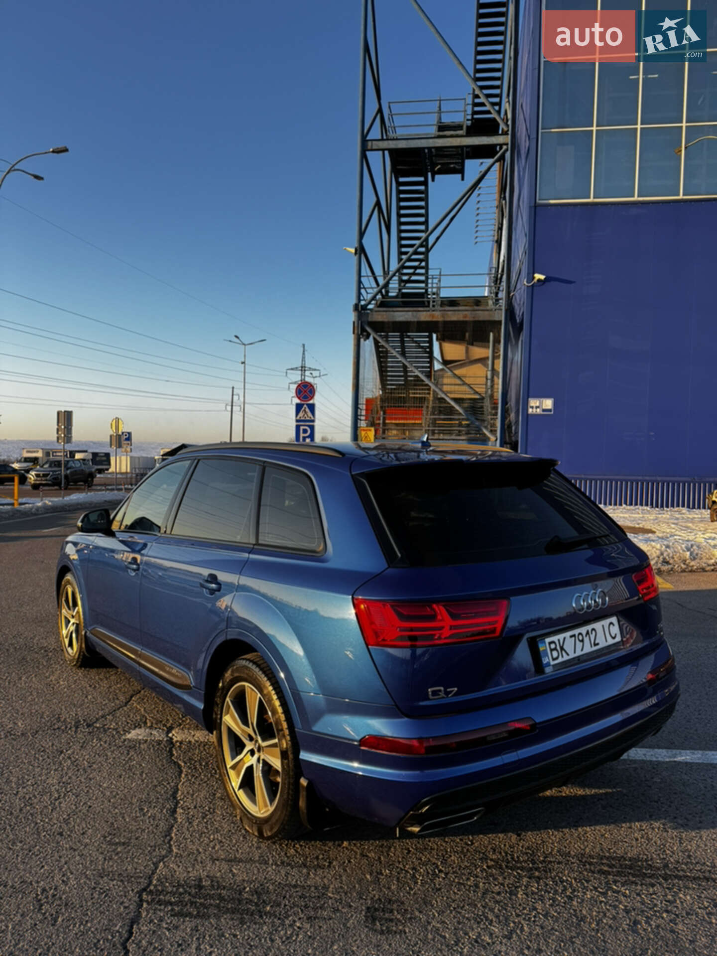 Audi Q7 2017 VIN WAUZZZ4M4HD036905 фото оголошення 21 з 72
