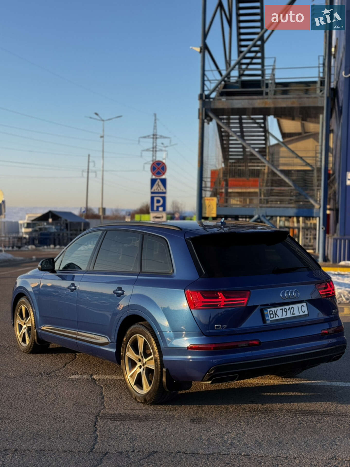 Audi Q7 2017 VIN WAUZZZ4M4HD036905 фото оголошення 23 з 72