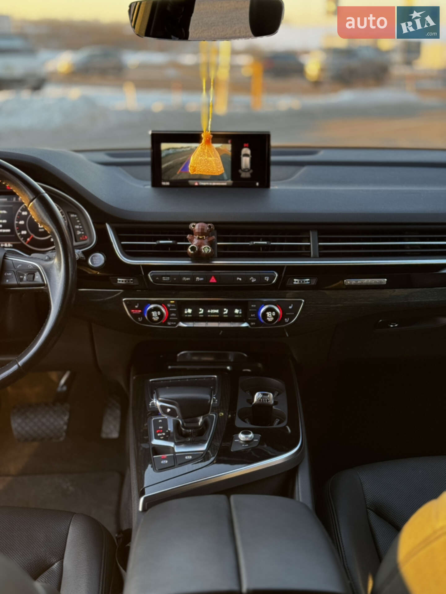 Audi Q7 2017 VIN WAUZZZ4M4HD036905 фото оголошення 43 з 72