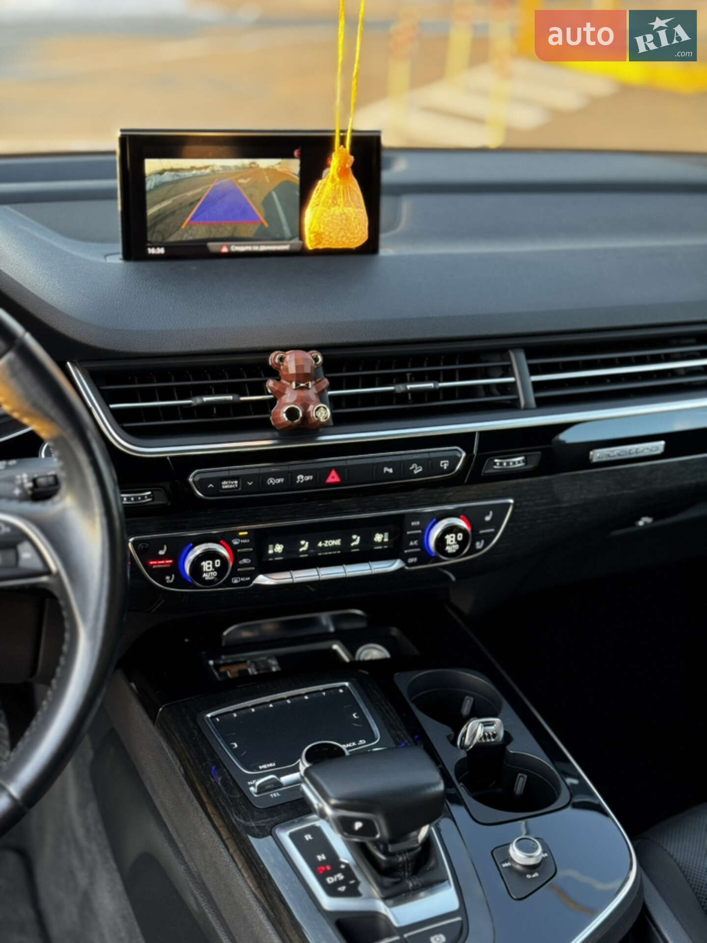 Audi Q7 2017 VIN WAUZZZ4M4HD036905 фото оголошення 46 з 72