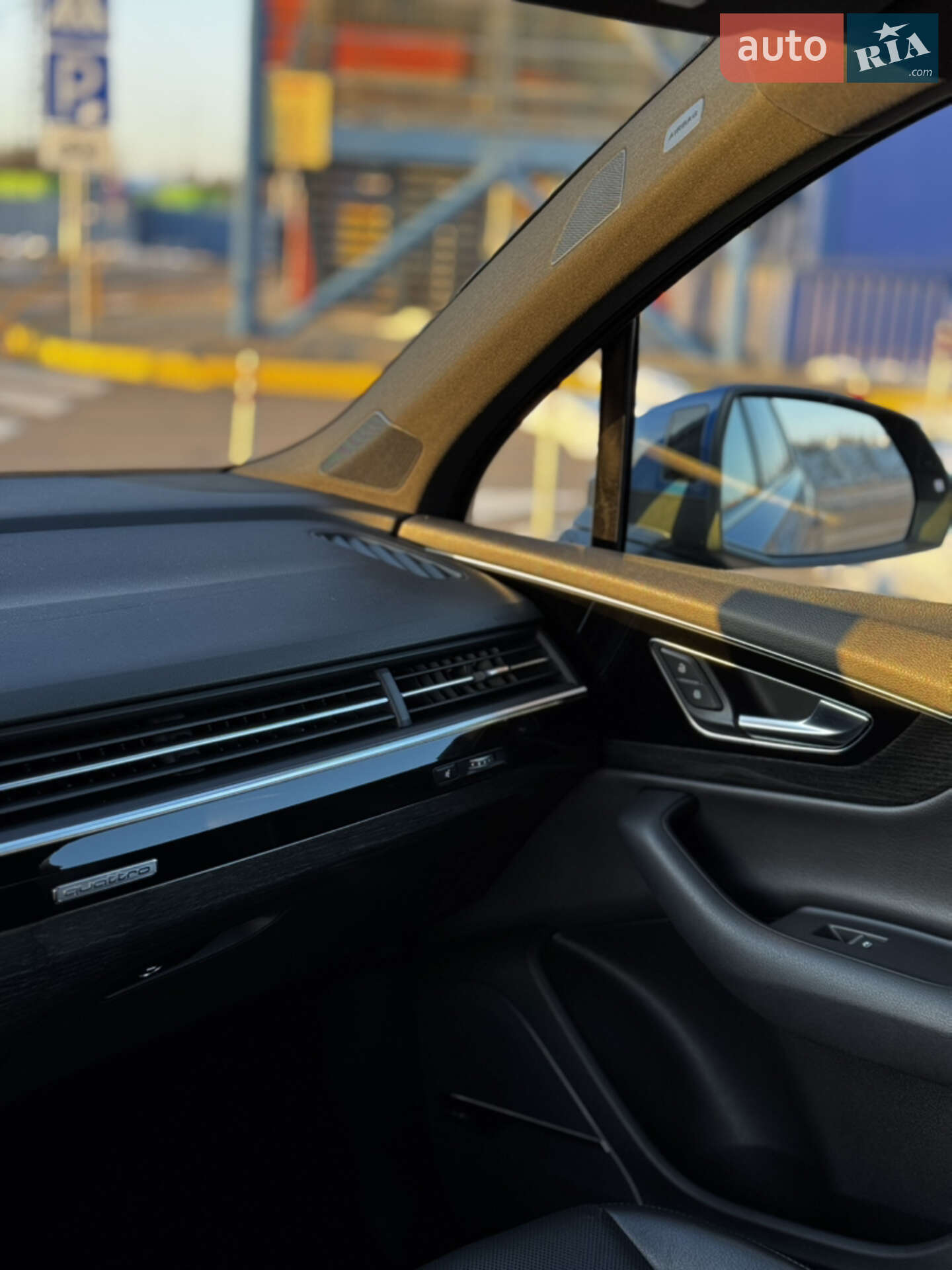 Audi Q7 2017 VIN WAUZZZ4M4HD036905 фото оголошення 47 з 72