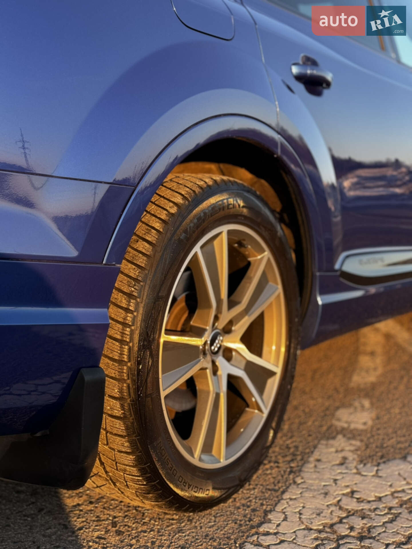 Audi Q7 2017 VIN WAUZZZ4M4HD036905 фото оголошення 51 з 72
