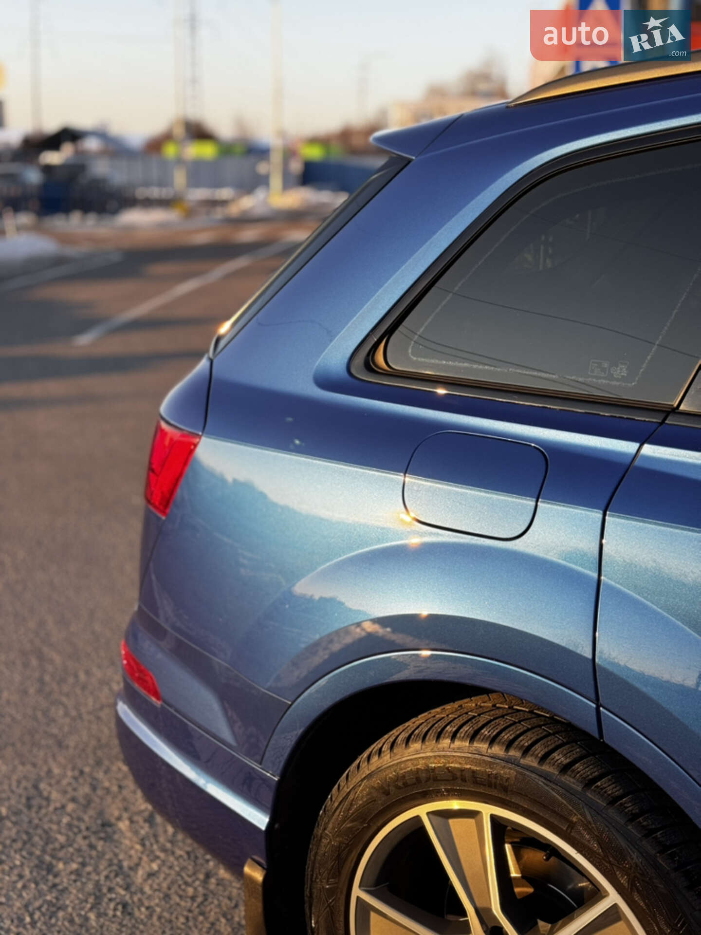 Audi Q7 2017 VIN WAUZZZ4M4HD036905 фото оголошення 52 з 72