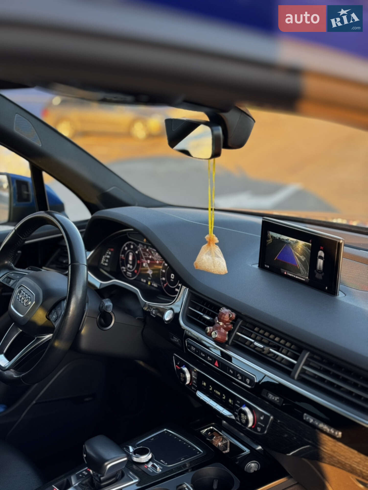 Audi Q7 2017 VIN WAUZZZ4M4HD036905 фото оголошення 60 з 72