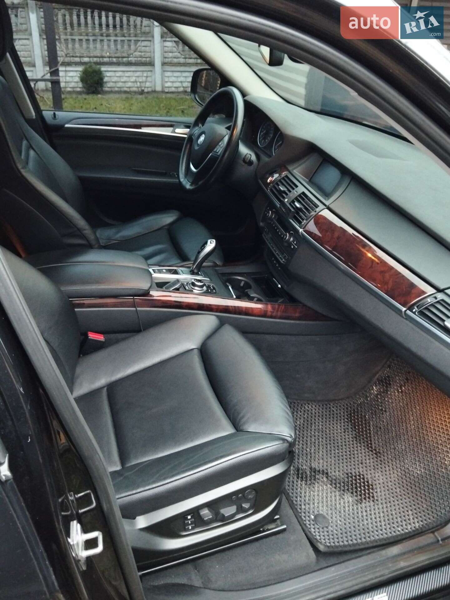 BMW X5 2012 VIN WBAZW61070L572850 фото оголошення 3 з 13