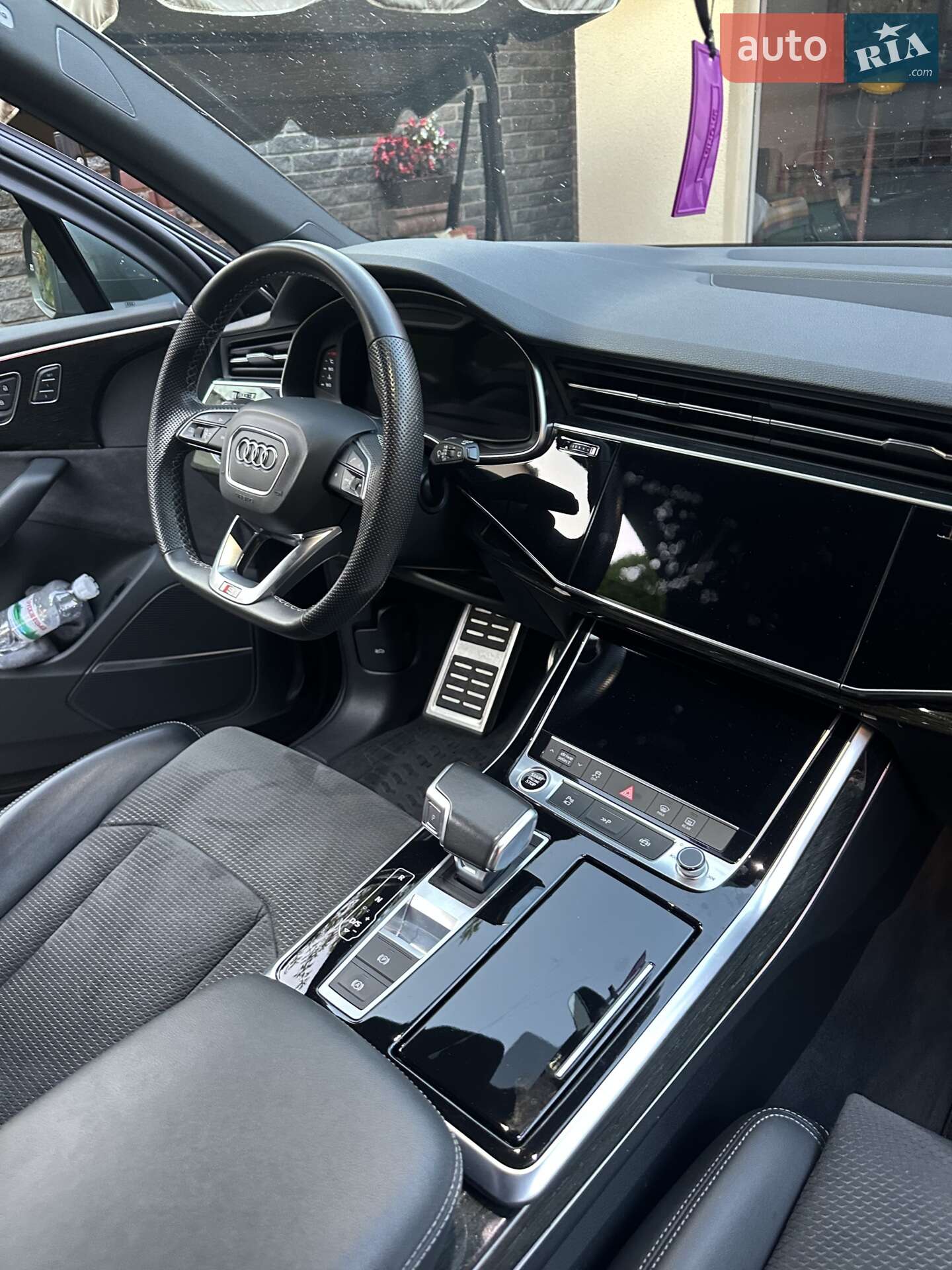 Audi Q7 2021 VIN WAUZZZ4M4MD023078 фото оголошення 16 з 33