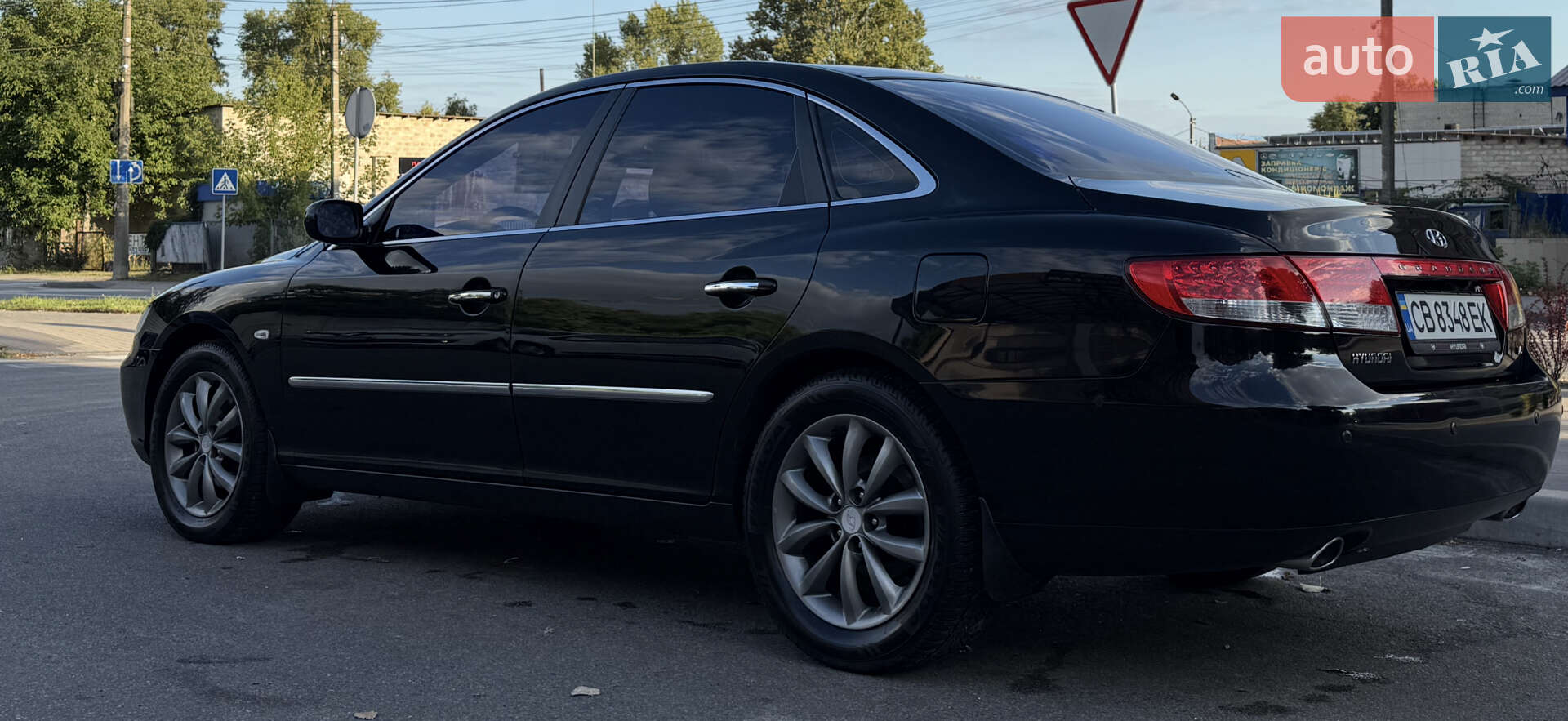 Hyundai Grandeur 2008 VIN KMHFC41DP8A291181 фото оголошення 7 з 27