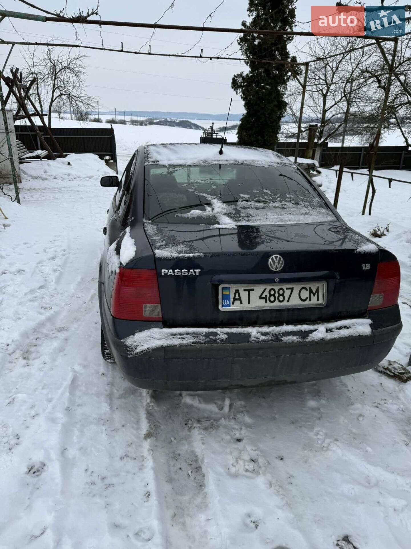 Volkswagen Passat 1998 VIN WVWZZZ3BZXX037276 фото оголошення 5 з 12
