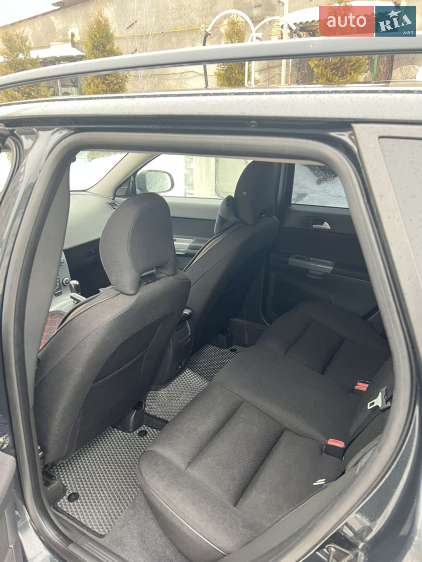 Volvo V50 2010 VIN YV1MW76F2A2571030 фото оголошення 5 з 26