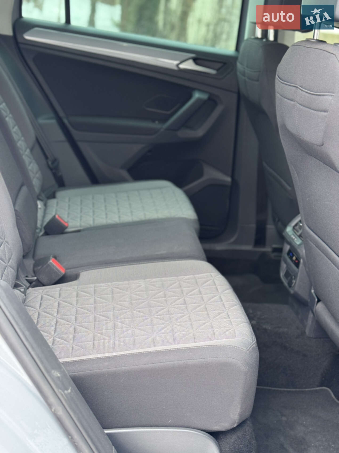 Volkswagen Tiguan 2022 VIN WVGZZZ5N6PW502410 фото оголошення 16 з 28