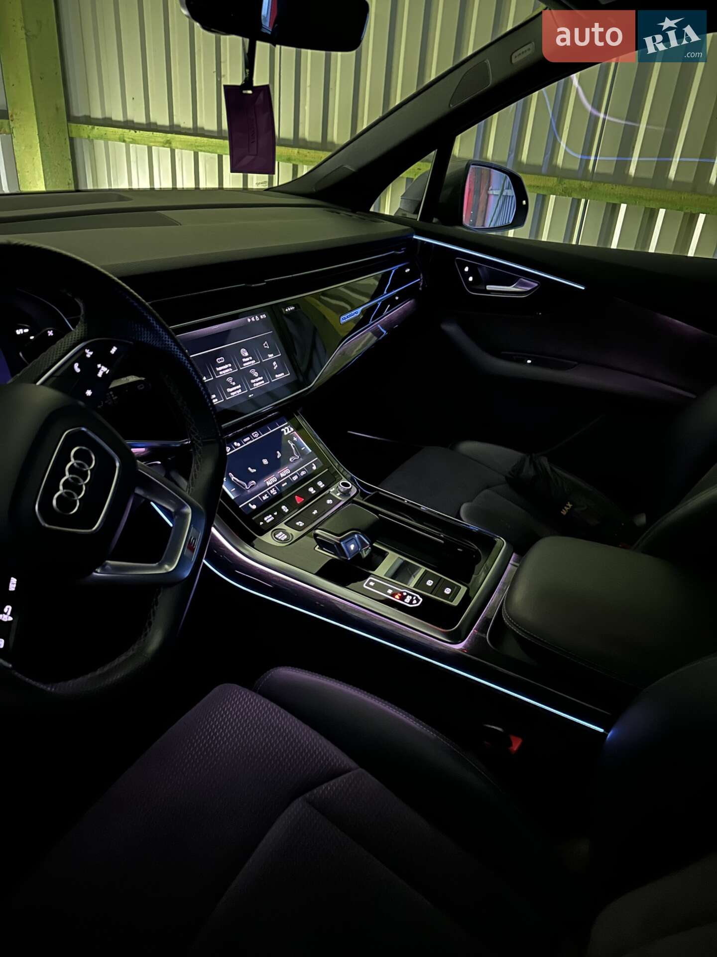 Audi Q7 2021 VIN WAUZZZ4M4MD023078 фото оголошення 31 з 33