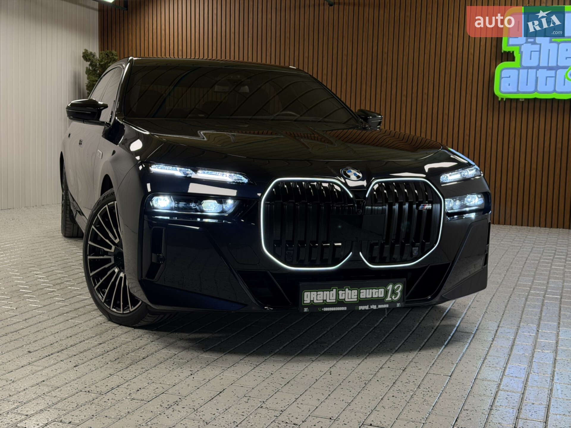 BMW I7 2024 VIN WBY81EH010CR79705 фото оголошення 6 з 61