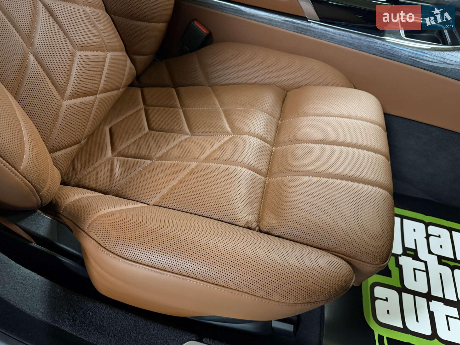 BMW I7 2024 VIN WBY81EH010CR79705 фото оголошення 46 з 61