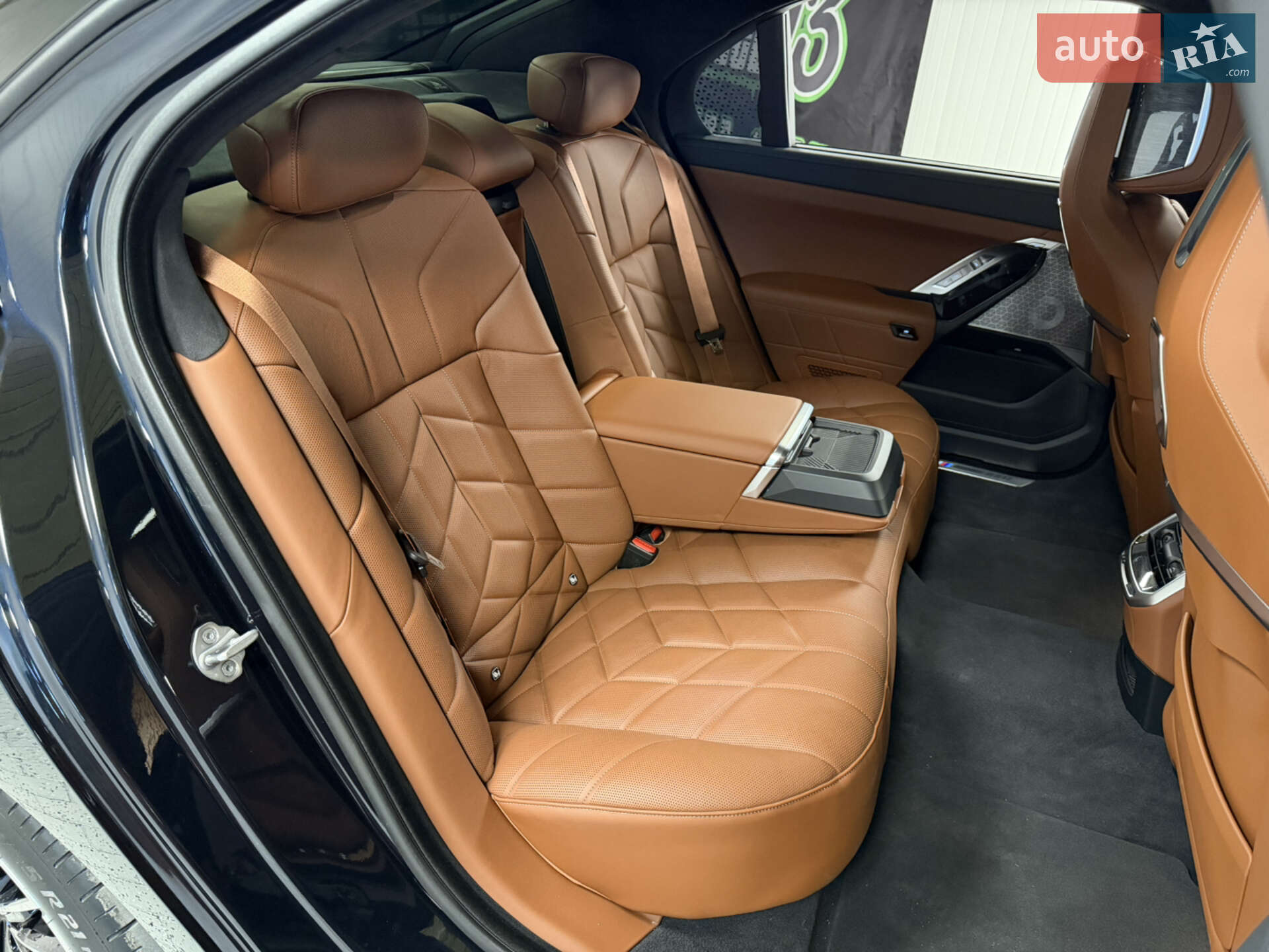 BMW I7 2024 VIN WBY81EH010CR79705 фото оголошення 52 з 61