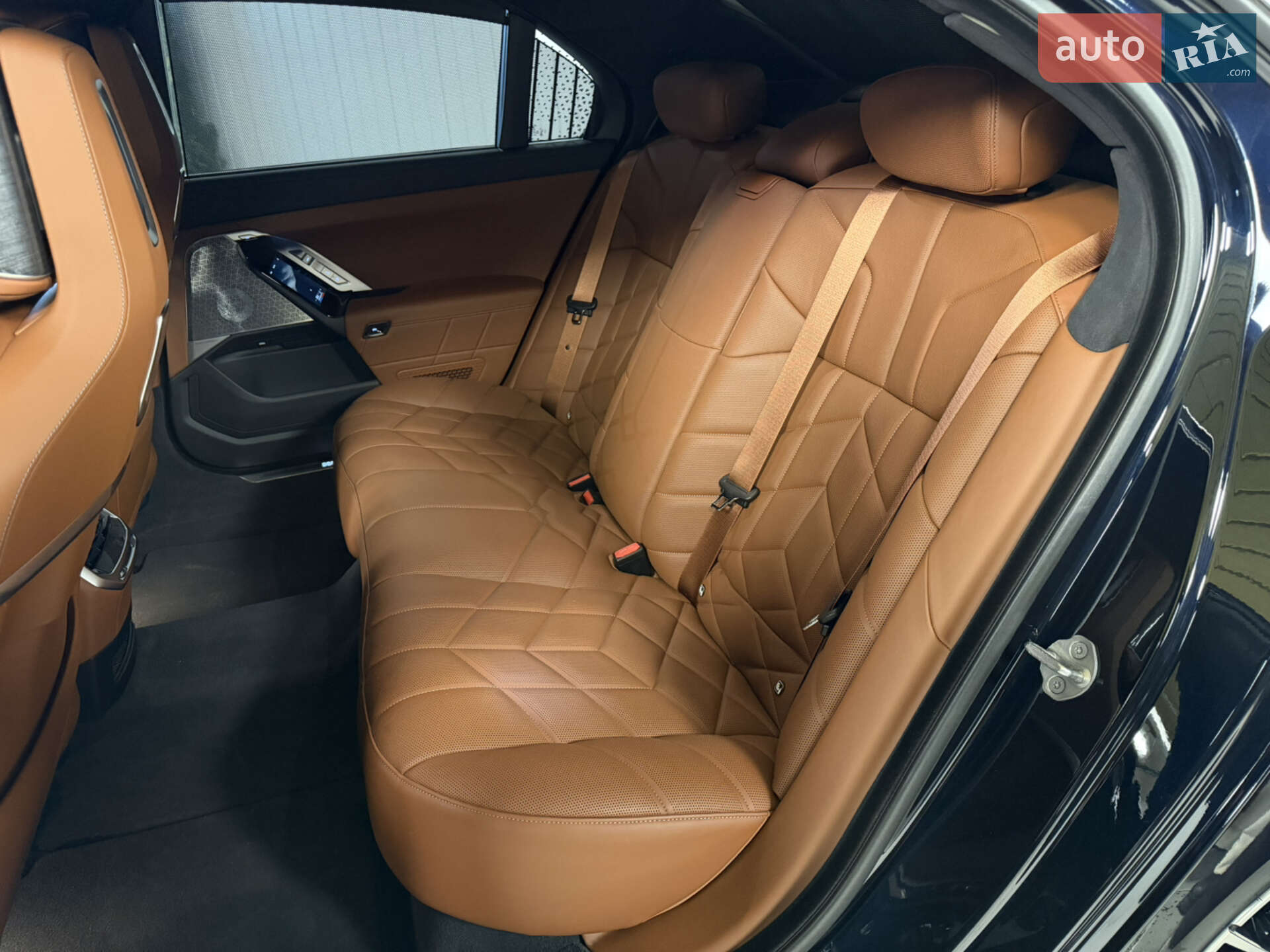 BMW I7 2024 VIN WBY81EH010CR79705 фото оголошення 35 з 61