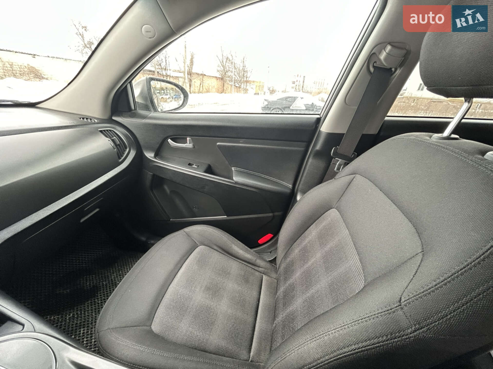 Kia Sportage 2012 VIN KNDPB3A25D7374837 фото оголошення 5 з 57