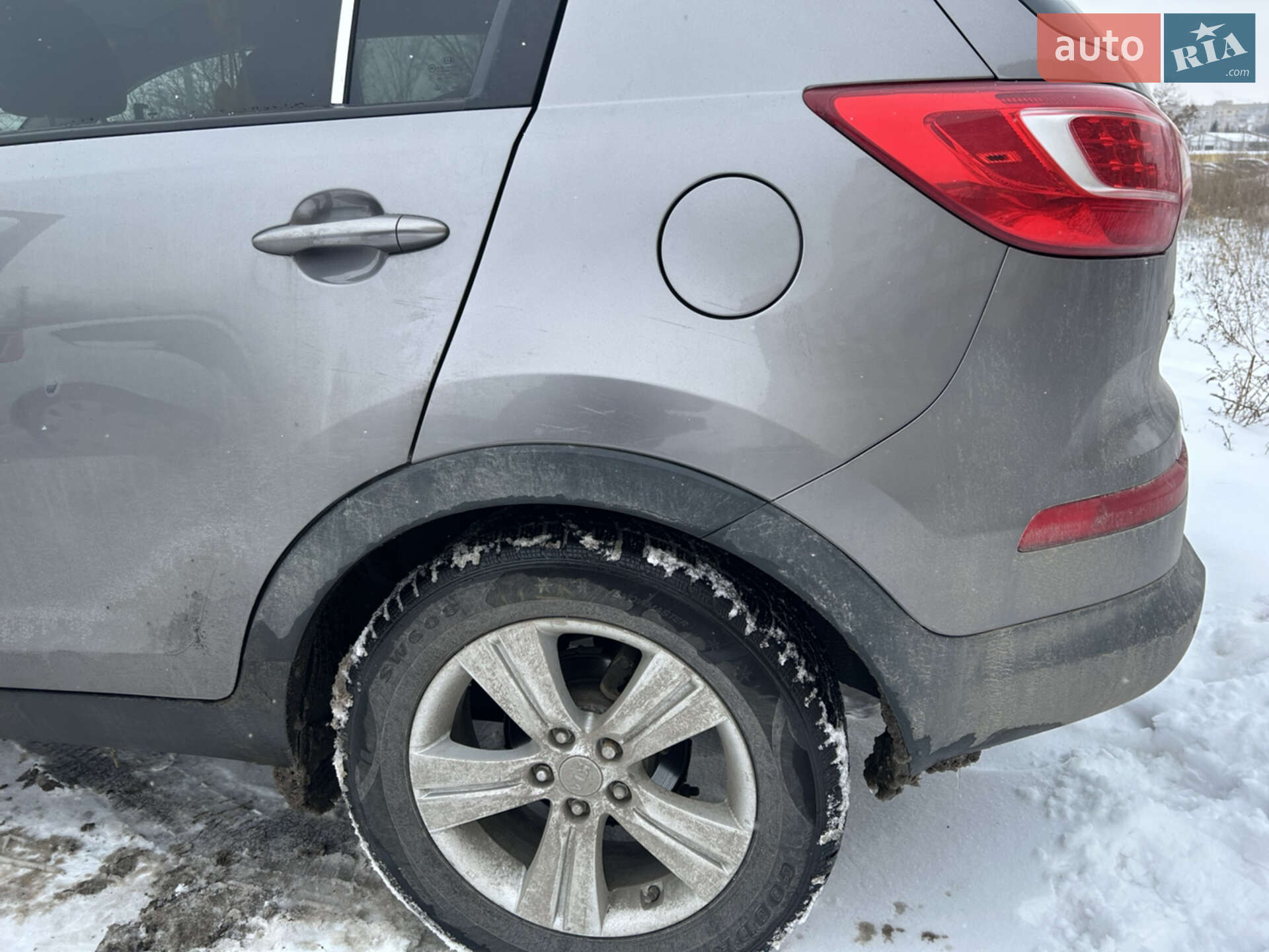 Kia Sportage 2012 VIN KNDPB3A25D7374837 фото оголошення 9 з 57