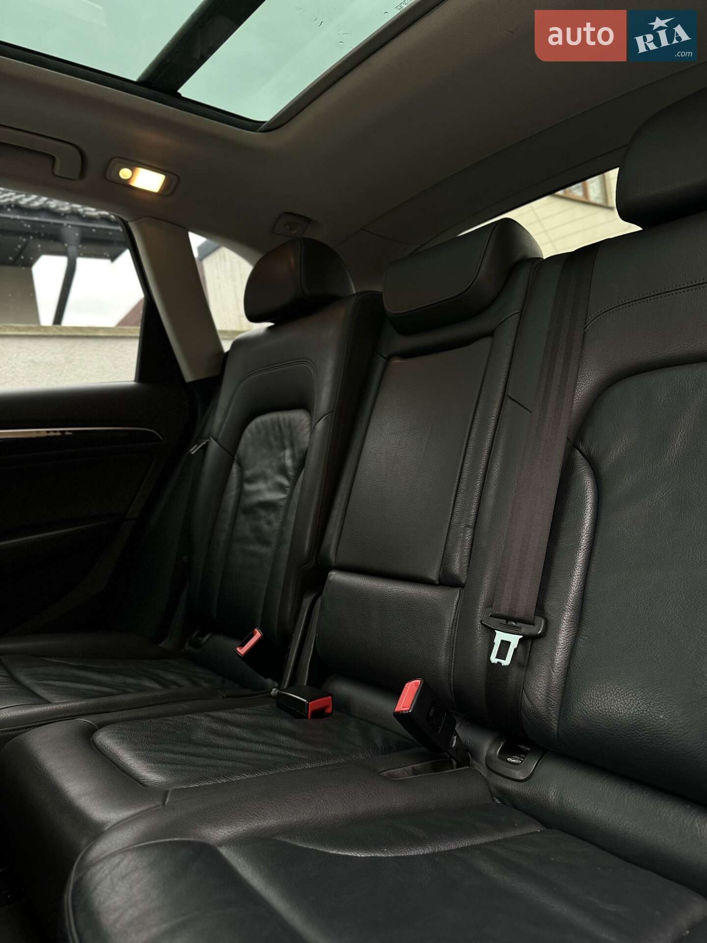 Audi Q5 2015 VIN WA1LFAFP7FA137925 фото оголошення 29 з 36