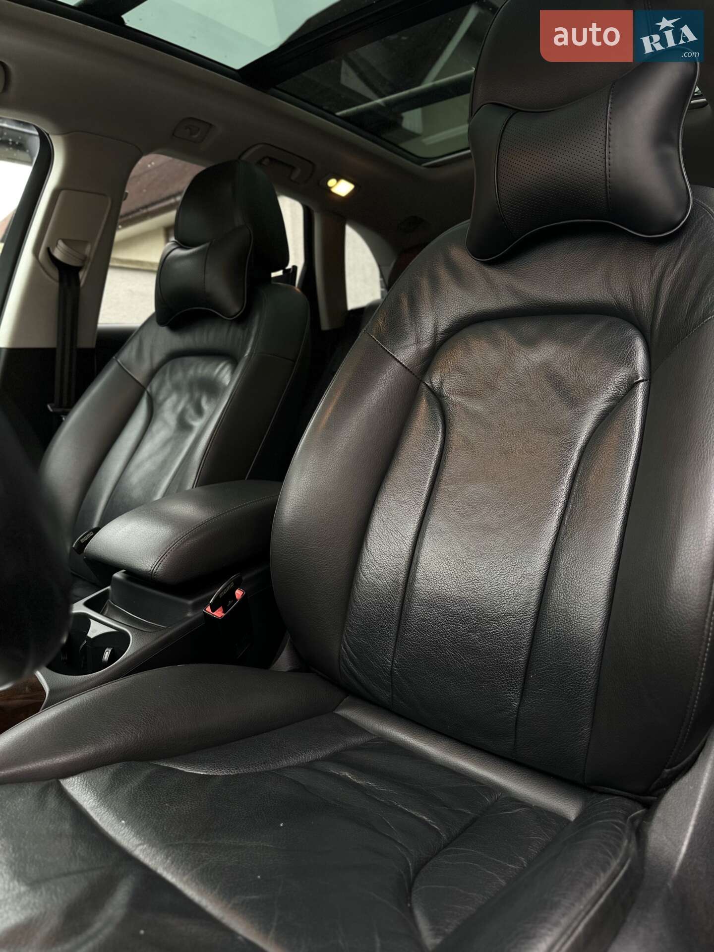 Audi Q5 2015 VIN WA1LFAFP7FA137925 фото оголошення 31 з 36