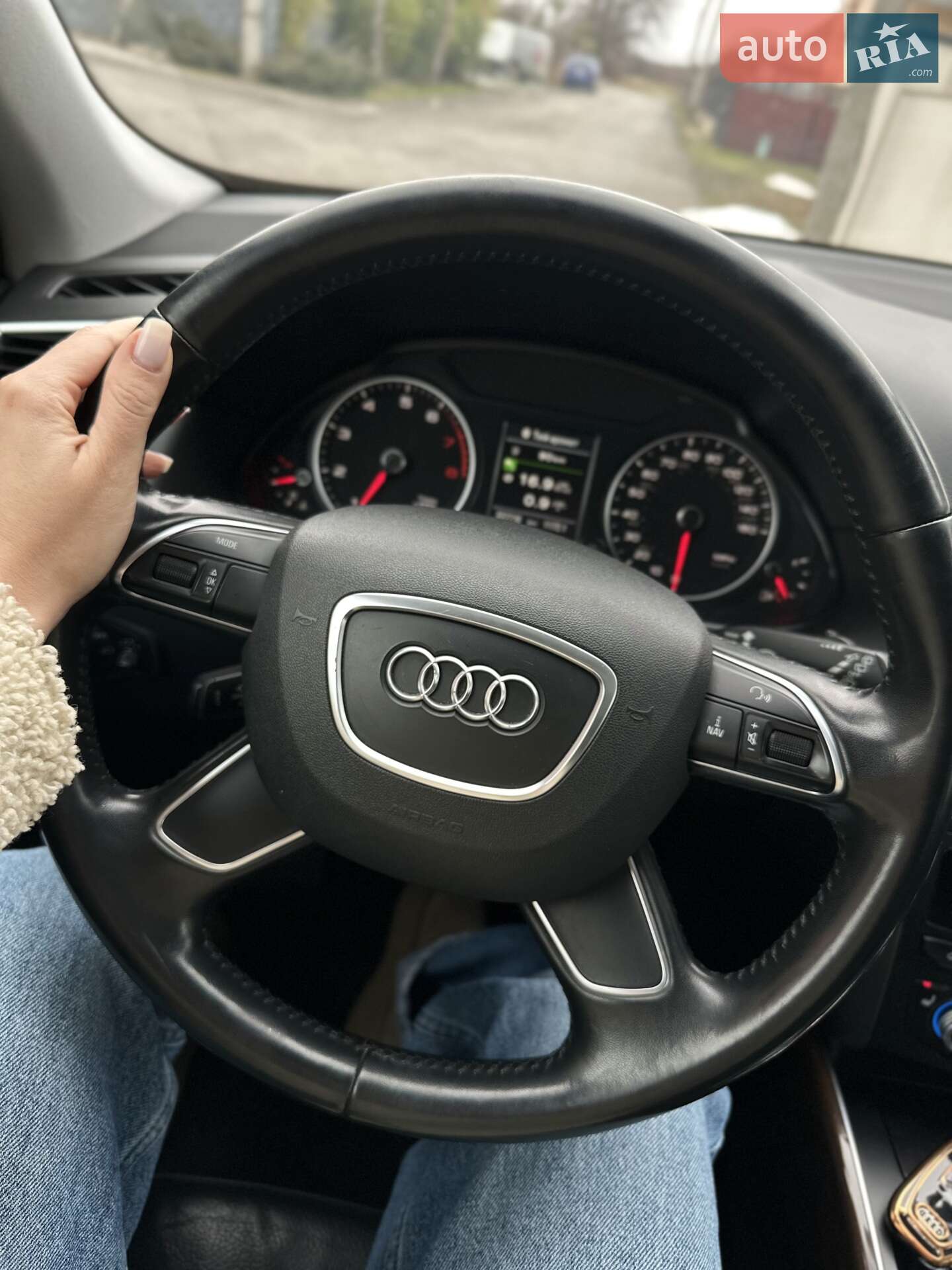 Audi Q5 2015 VIN WA1LFAFP7FA137925 фото оголошення 34 з 36