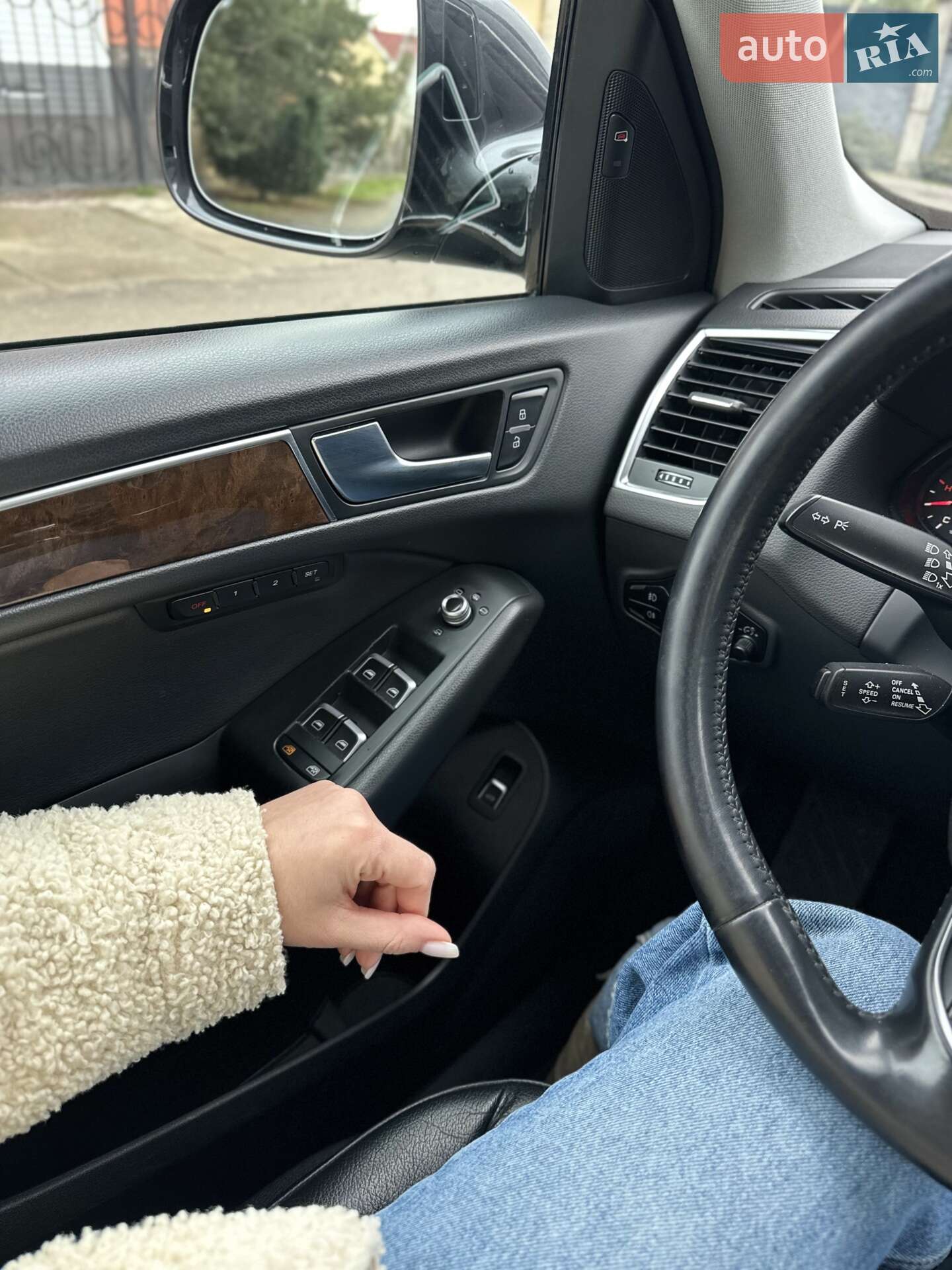 Audi Q5 2015 VIN WA1LFAFP7FA137925 фото оголошення 36 з 36