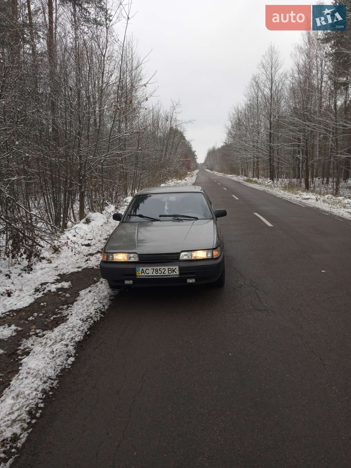Mazda 626 1988 VIN JMZGD12D201176600 фото оголошення 3 з 3