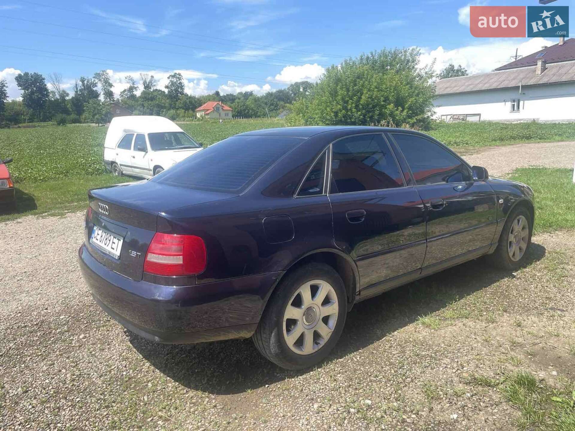 Audi A4 1999 VIN WAUZZZ8DZYA097439 фото оголошення 3 з 10