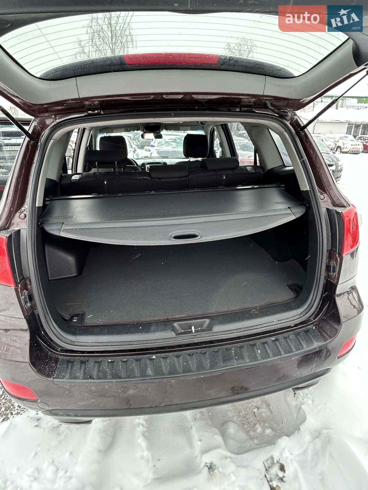 Hyundai Santa FE 2009 VIN KMHSH81WP9U445704 фото оголошення 16 з 18