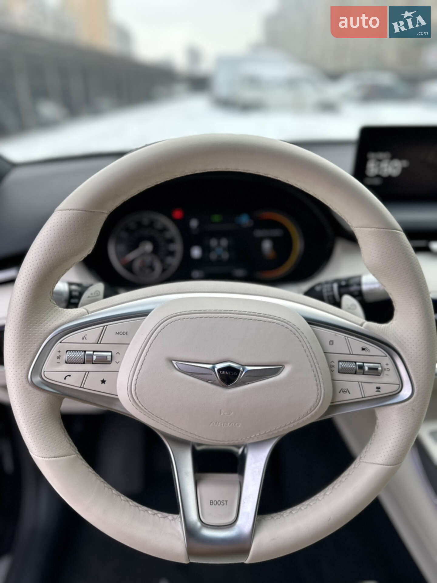 Genesis GV70 EV 2024 VIN 5NMMCET12RH003344 фото оголошення 3 з 25