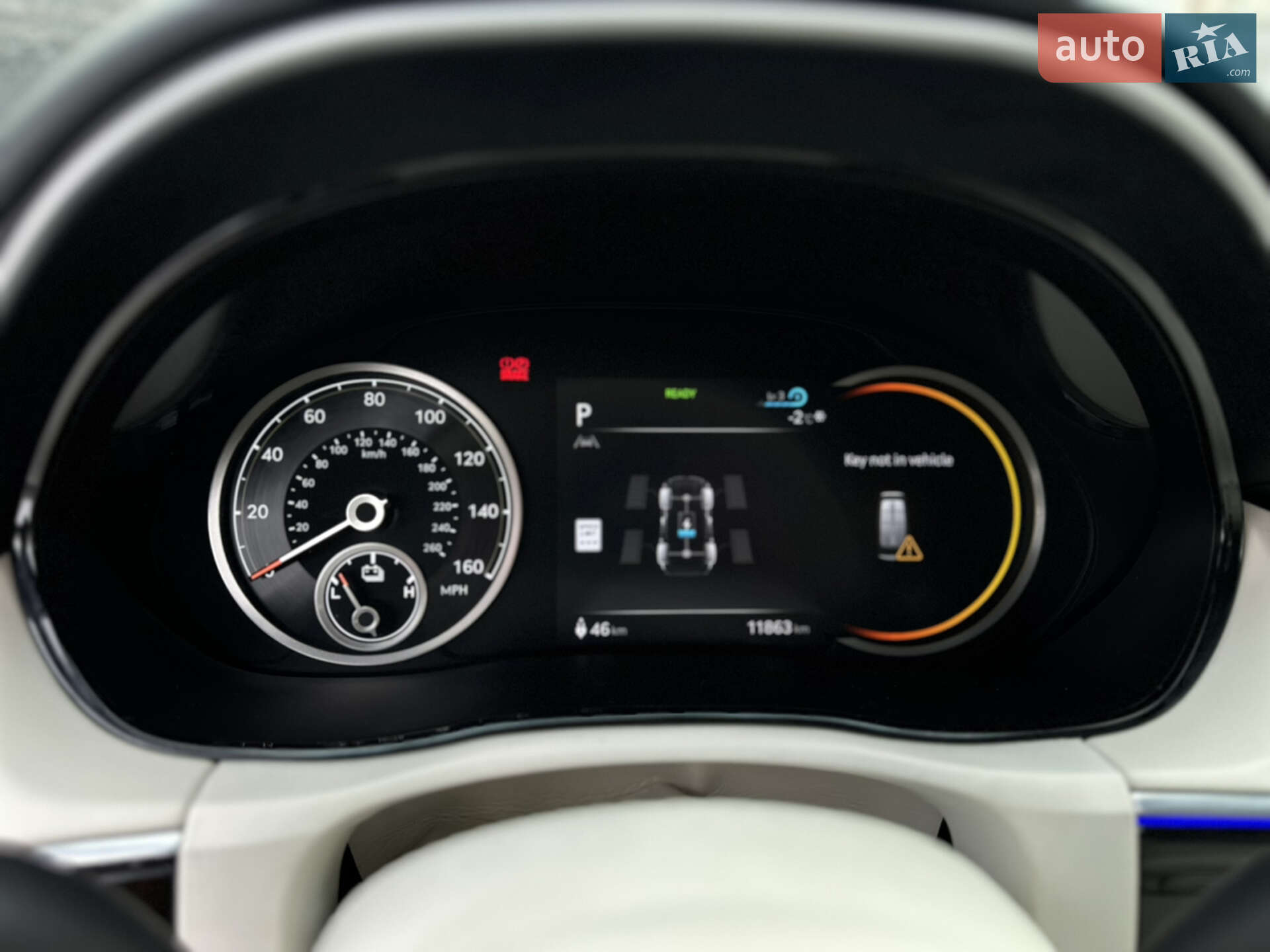 Genesis GV70 EV 2024 VIN 5NMMCET12RH003344 фото оголошення 4 з 25