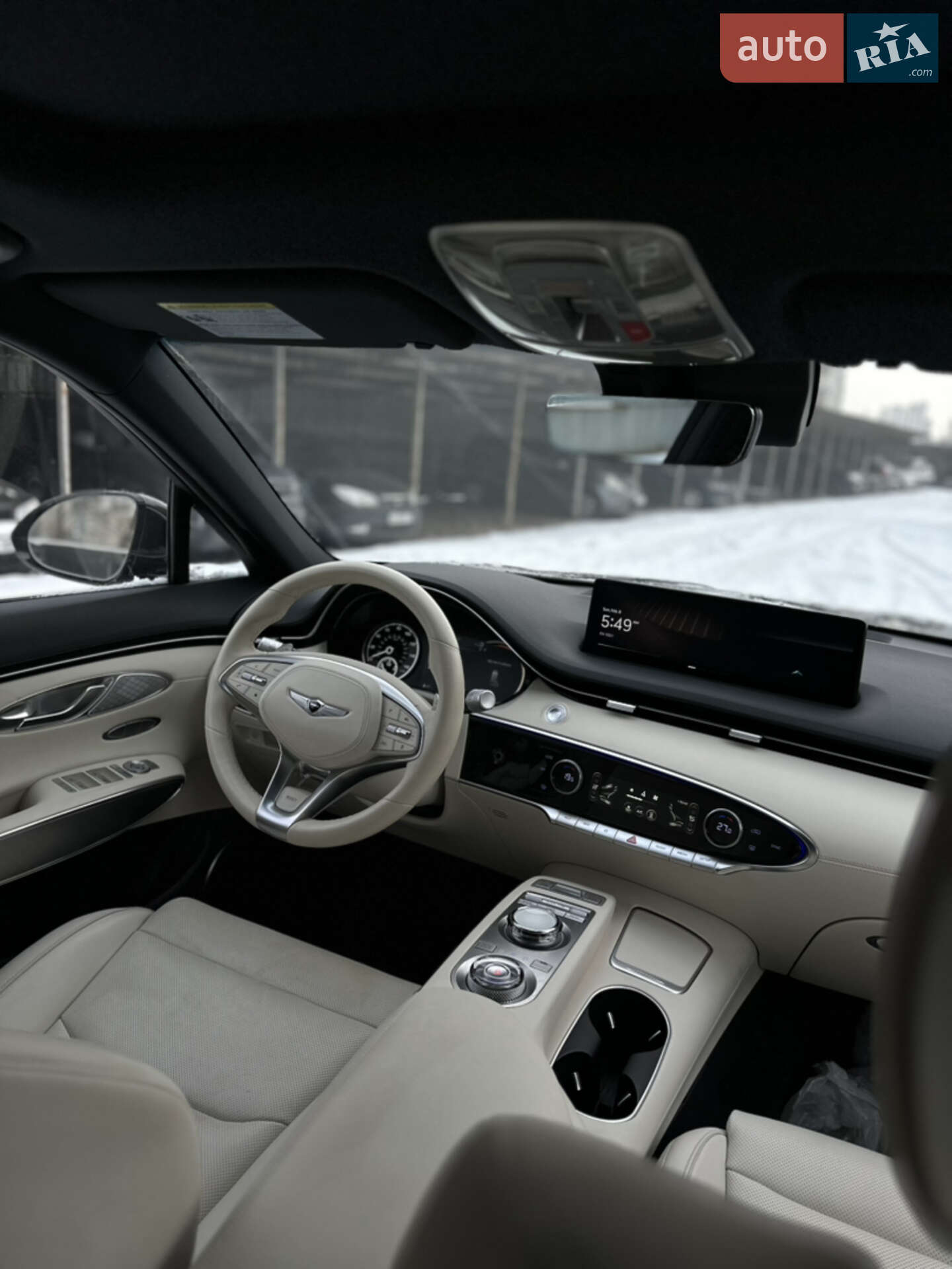Genesis GV70 EV 2024 VIN 5NMMCET12RH003344 фото оголошення 5 з 25