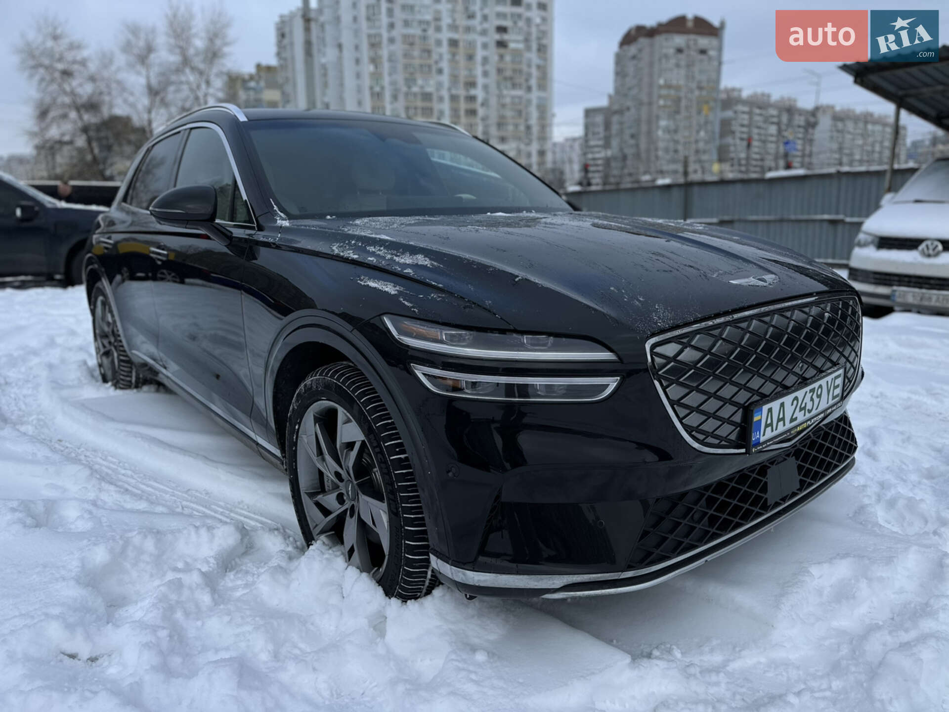 Genesis GV70 EV 2024 VIN 5NMMCET12RH003344 фото оголошення 11 з 25