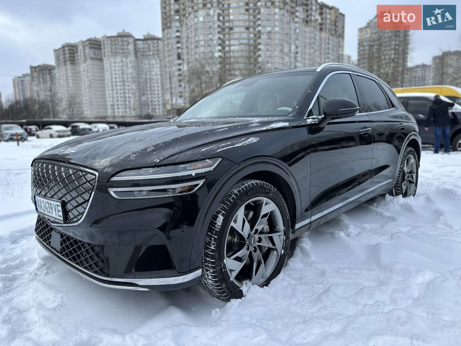 Genesis GV70 EV 2024 VIN 5NMMCET12RH003344 фото оголошення 13 з 25