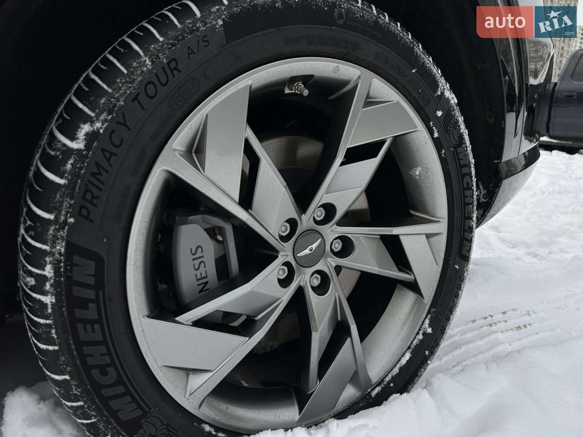 Genesis GV70 EV 2024 VIN 5NMMCET12RH003344 фото оголошення 14 з 25