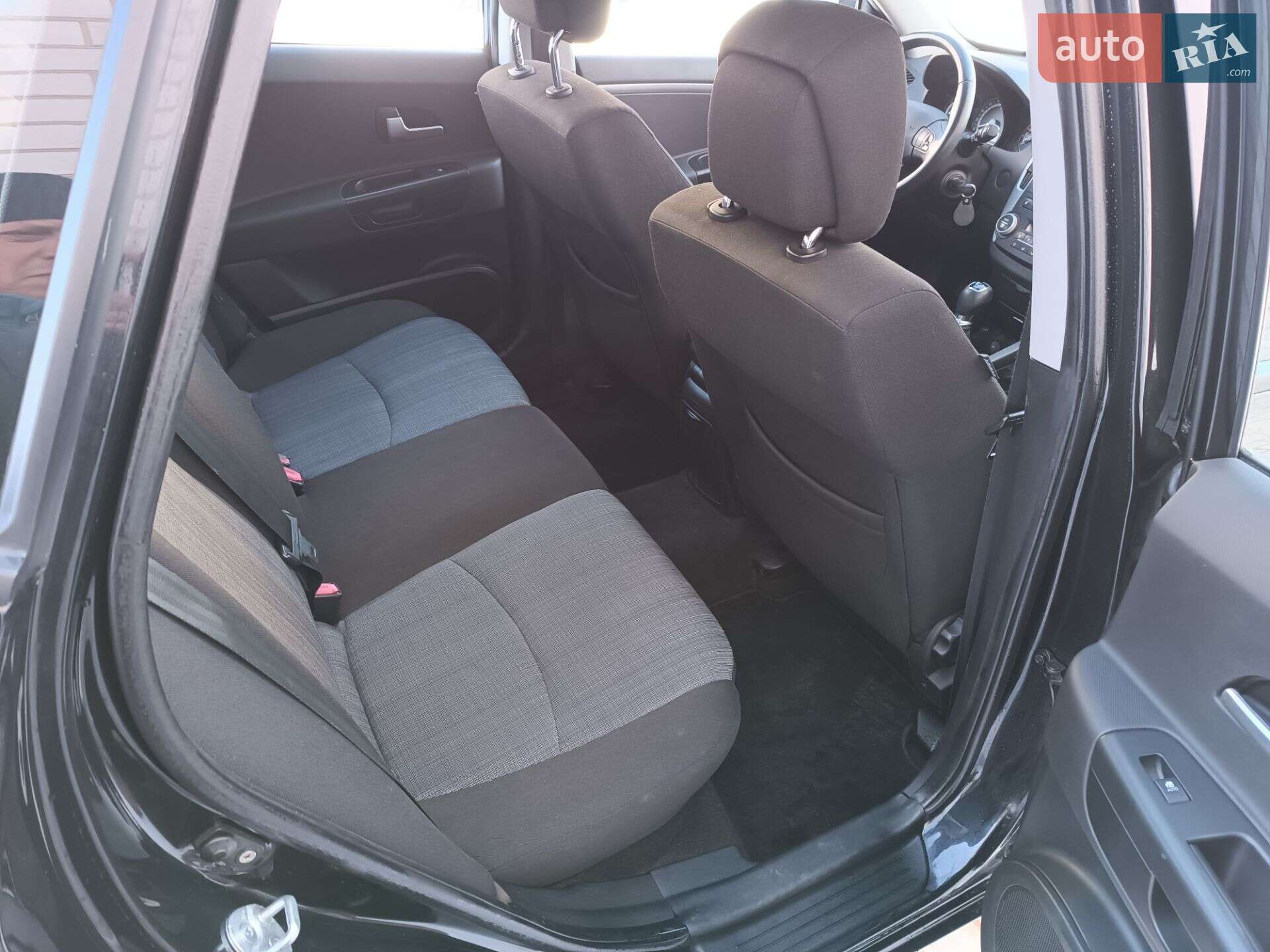 Kia Ceed 2010 VIN U5YHC512ABL259790 фото оголошення 4 з 21
